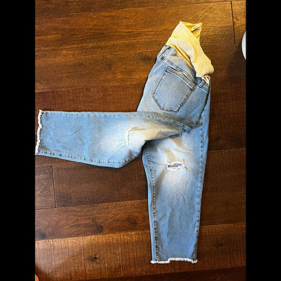 A Glow Maternity Boyfriend Jeans SIZE Xl with Full Panel. NWOT - Picture 7 of 8